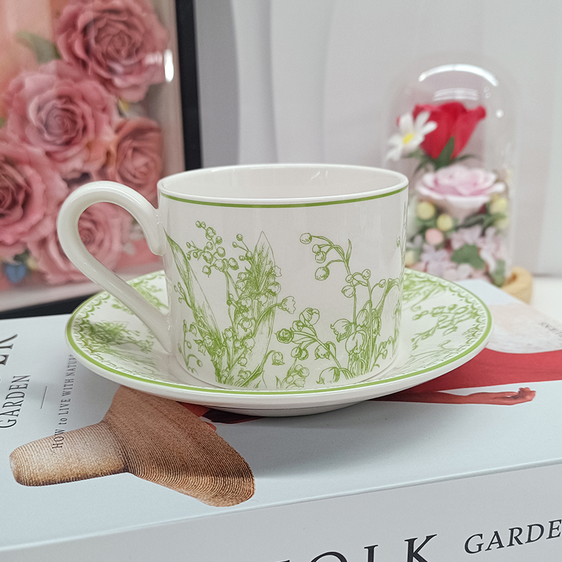 Vintage Green Lily of the Vall - Valley Tea And Coffee 评论和价格